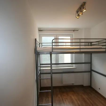 Millton - Brodwino Apartamento